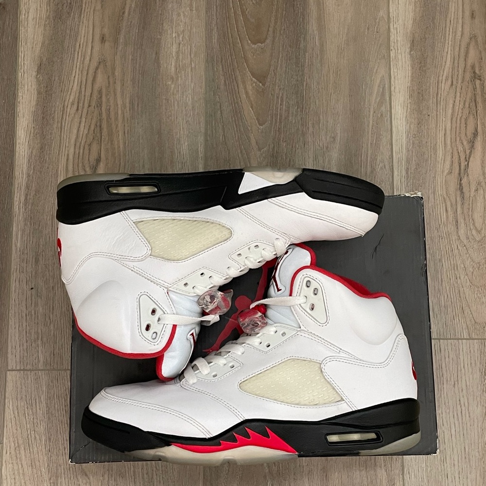 Jordan 5 Fire Red Nike stussy dunk supreme shoes